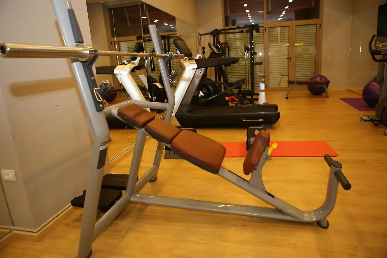 Twin Towers Hotel City & Beach Resort Shëngjin 4*,  Albânia
